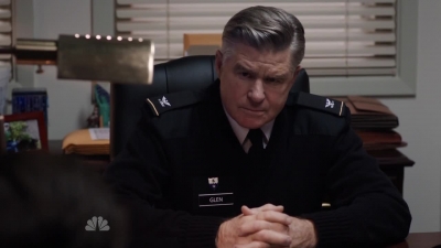AMERICAN_ODYSSEY_-_E1X03_DROP_KING_418.jpg