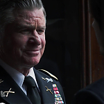 AMERICAN_ODYSSEY_-_E1X04_TANGO_UNIFORM_148.jpg
