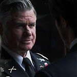 AMERICAN_ODYSSEY_-_E1X04_TANGO_UNIFORM_180.jpg