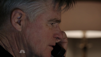 AMERICAN_ODYSSEY_-_E1X05_BEAT_FEET_012.jpg