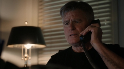 AMERICAN_ODYSSEY_-_E1X05_BEAT_FEET_039.jpg