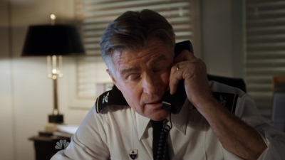 AMERICAN_ODYSSEY_-_E1X05_BEAT_FEET_333.jpg