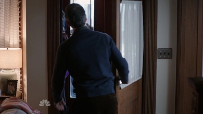 AMERICAN_ODYSSEY_-_E1X09_FIGMO_019.jpg