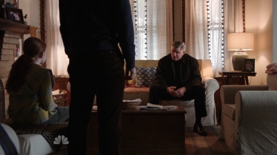 AMERICAN_ODYSSEY_-_E1X09_FIGMO_048.jpg