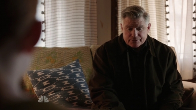 AMERICAN_ODYSSEY_-_E1X09_FIGMO_063.jpg