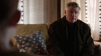 AMERICAN_ODYSSEY_-_E1X09_FIGMO_076.jpg