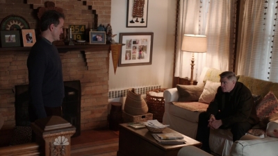 AMERICAN_ODYSSEY_-_E1X09_FIGMO_159.jpg