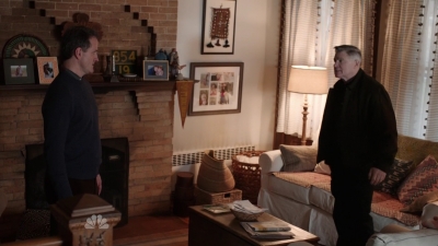 AMERICAN_ODYSSEY_-_E1X09_FIGMO_174.jpg
