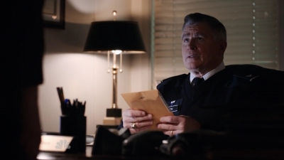 AMERICAN_ODYSSEY_-_E1X11_GINGERBREAD_012.jpg