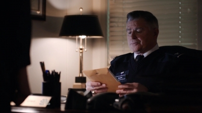 AMERICAN_ODYSSEY_-_E1X11_GINGERBREAD_015.jpg
