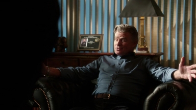 BLUE_BLOODS_-_E6X11_BACK_IN_THE_DAY_122.jpg