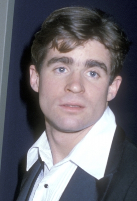 03141979_-_Hair_Premiere_Party_008.jpg