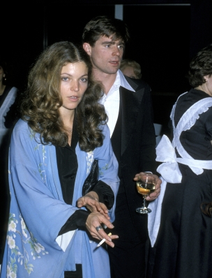 03141979_-_Hair_Premiere_Party_011.jpg