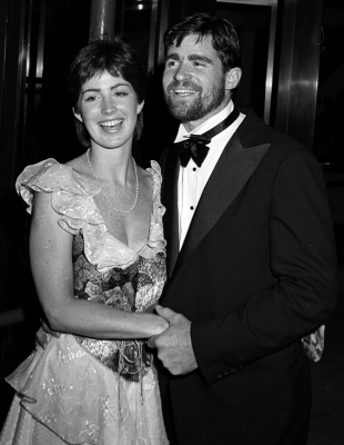08231981_-_Halston_Dinner_Dance_NYC__004.jpg