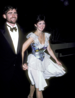 08231981_-_Halston_Dinner_Dance_NYC__020.jpg