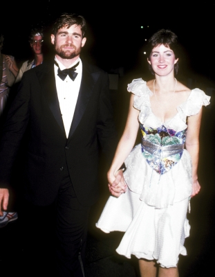 08231981_-_Halston_Dinner_Dance_NYC__026.jpg