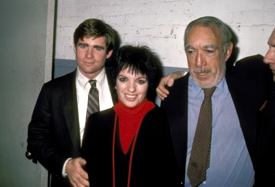 11131982_-_Off-Broadway_play_Some_Men_Need_Help_001.jpg