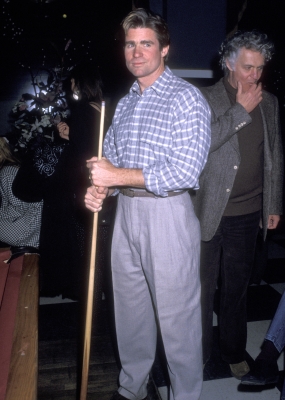 03131989_-_The_National_Theater_Colonys_Benefit_Billiards_Tournament_006.jpg