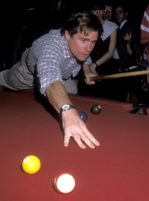 03131989_-_The_National_Theater_Colonys_Benefit_Billiards_Tournament_007.jpg