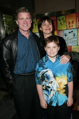 04232002_-_New_York_Premiere_Hollywood_Ending_008.jpg