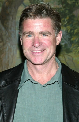 05202002_-_The_WB_Upfront_-_2002-2003_Season_001.jpg