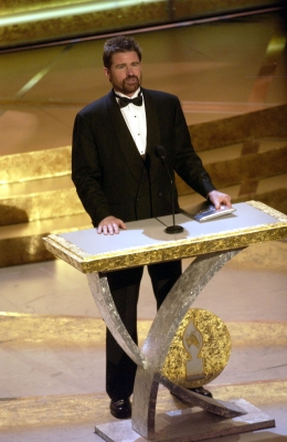 01122003_-_29th_Annual_Peoples_Choice_Awards_-_Show_001.jpg