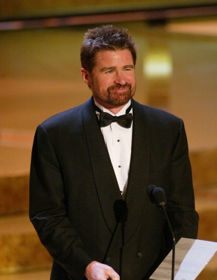 01122003_-_29th_Annual_Peoples_Choice_Awards_-_Show_006.jpg