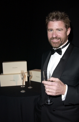 03092003_-_Ninth_Annual_Screen_Actors_Guild_Awards_-_Backstage_012.jpg