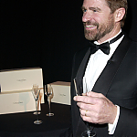 03092003_-_Ninth_Annual_Screen_Actors_Guild_Awards_-_Backstage_010.jpg