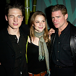 05132003_-_2003_WB_UpFront_-_After_Party_007.jpg