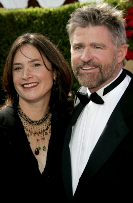 09192004_-_The_56th_Annual_Primetime_Emmy_Awards_-_Arrivals_032.jpg