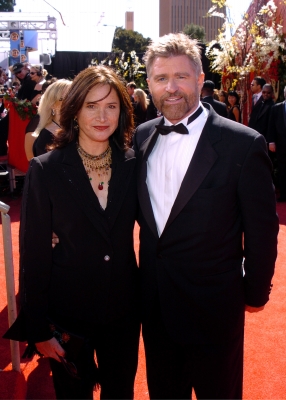 09192004_-_The_56th_Annual_Primetime_Emmy_Awards_-_Arrivals_038.jpg