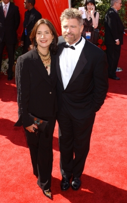 09192004_-_The_56th_Annual_Primetime_Emmy_Awards_-_Arrivals_047.jpg