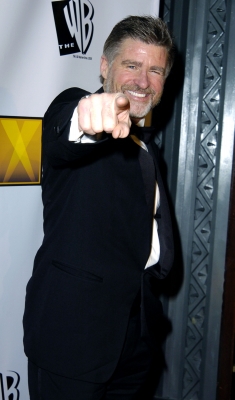 01102005_-_10th_Annual_Critics_Choice_Awards_-_Press_Room_001.jpg