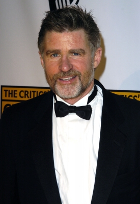 01102005_-_10th_Annual_Critics_Choice_Awards_-_Press_Room_004.jpg