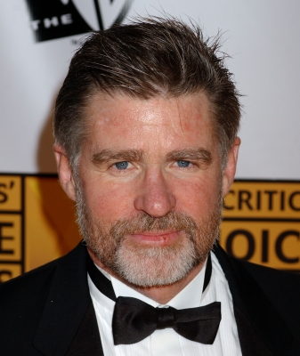 01102005_-_10th_Annual_Critics_Choice_Awards_-_Press_Room_007.jpg