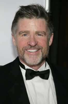 01102005_-_10th_Annual_Critics_Choice_Awards_-_Press_Room_011.jpg
