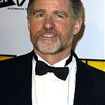 01102005_-_10th_Annual_Critics_Choice_Awards_-_Press_Room_005.jpg