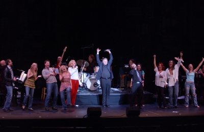 05232006_-_weSPARKLE_Take_V_BroadwayComedy_Tonight_-_Show_004.jpg