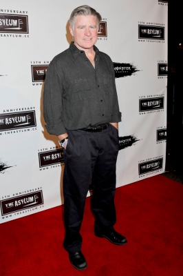 11052012_-_Asylum_15th_Anniversary_Party_And_Red_Carpet_010.jpg