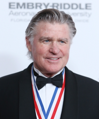 01192017_-_14th_Annual_Living_Legends_Of_Aviation_Awards_-_Arrivals_003.jpg