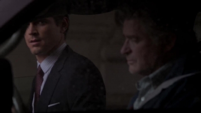 WHITE_COLLAR_-_E4X07_COMPROMISING_POSITIONS_023.jpg