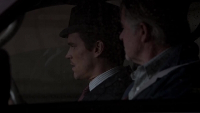WHITE_COLLAR_-_E4X07_COMPROMISING_POSITIONS_041.jpg