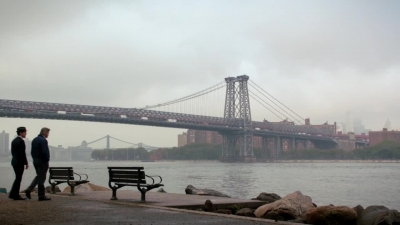 WHITE_COLLAR_-_E4X07_COMPROMISING_POSITIONS_086.jpg