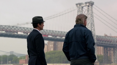 WHITE_COLLAR_-_E4X07_COMPROMISING_POSITIONS_111.jpg