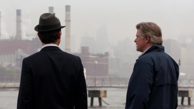 WHITE_COLLAR_-_E4X07_COMPROMISING_POSITIONS_118.jpg