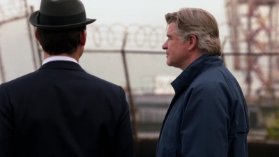 WHITE_COLLAR_-_E4X07_COMPROMISING_POSITIONS_130.jpg