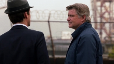 WHITE_COLLAR_-_E4X07_COMPROMISING_POSITIONS_138.jpg