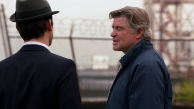 WHITE_COLLAR_-_E4X07_COMPROMISING_POSITIONS_139.jpg