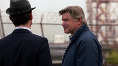 WHITE_COLLAR_-_E4X07_COMPROMISING_POSITIONS_159.jpg